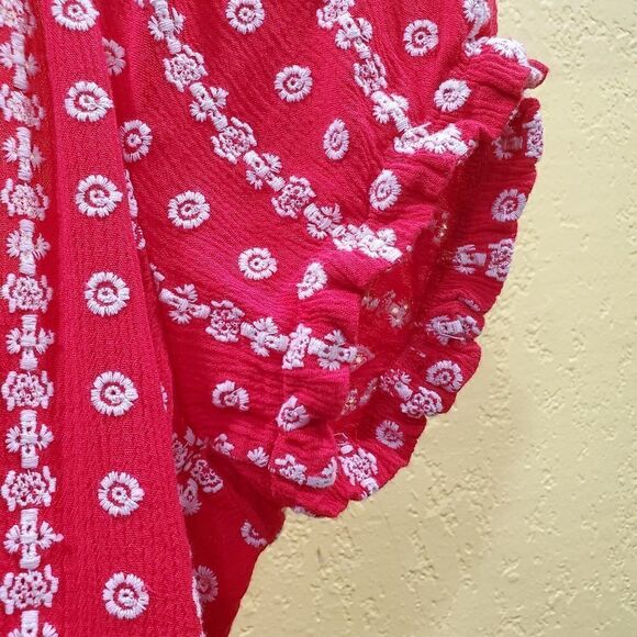 Inspired heart crop top - Picture 6 of 7